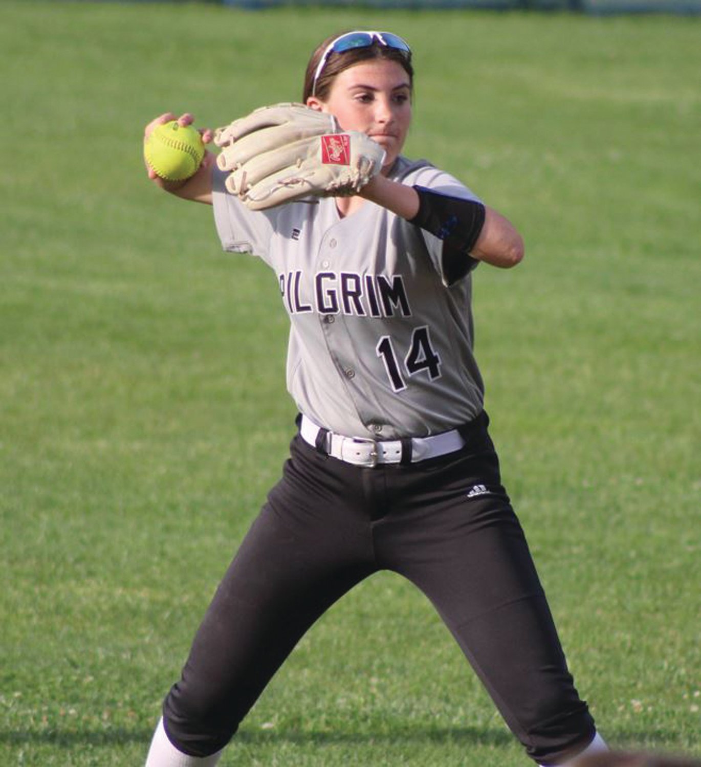 READY FOR A THROW: Paige O’Brien gets ready for a throw. (Warwick Beacon photo)